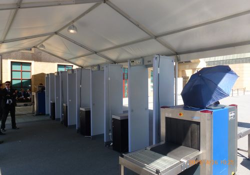 2013 / SECURITY TENT IN HALIC CONGRESS CENTER / 