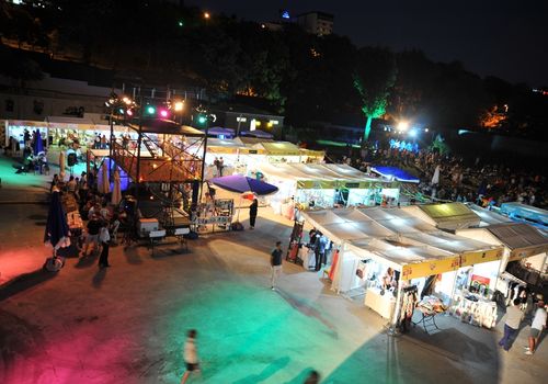 2013 / GARDEN SALE IN KUCUKCIFTLIKPARK / 