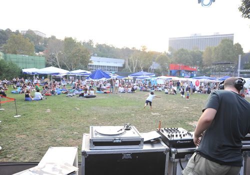 2013 / GARDEN SALE IN KUCUKCIFTLIKPARK / 