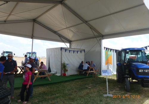 2013 / INTERNATIONAL FIELD DAYS / 